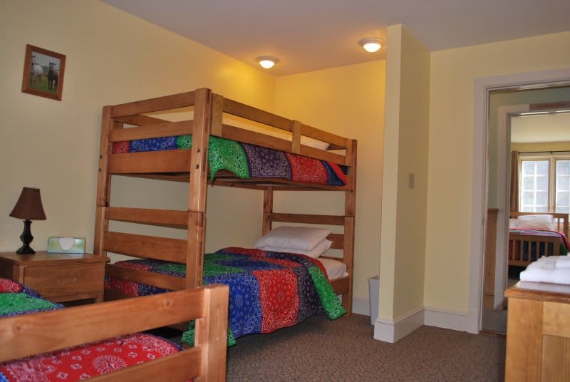 EVR-bedroom-bunks-2